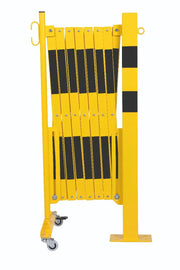 barrière extensible jaune-noir 4m avec poteau 70x70 et rouleaux - France Collectivités