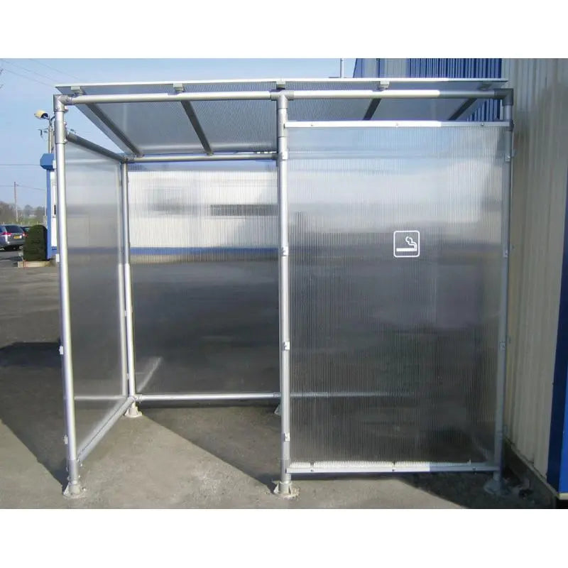 Abri fumeur Eco avec toiture en polycarbonate alvéolaire anti-UV épaisseur 10 mm