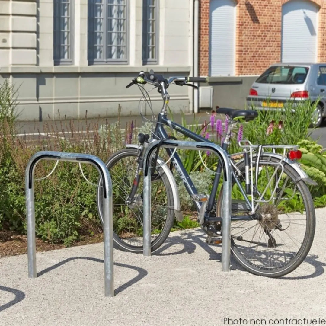 Arceau range vélo simple sur platine en tube galvanisé Ø50 mm