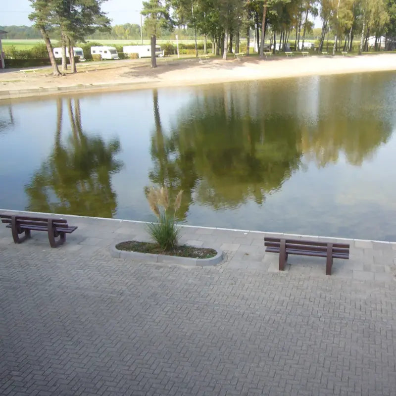 Banc en plastique recyclé Sutton