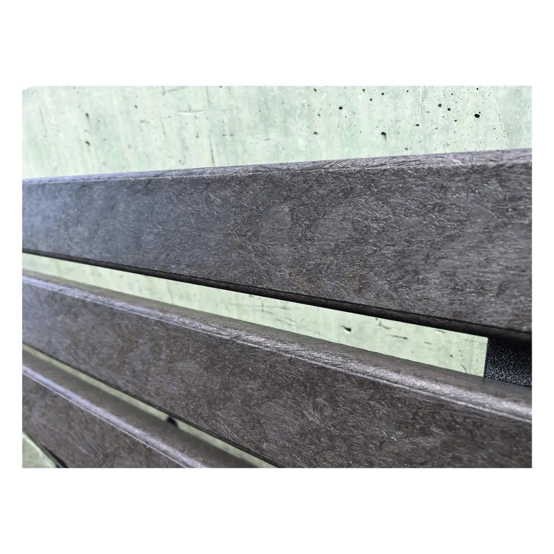 Banc Modo-08 recyclé en polymère / Fonte
