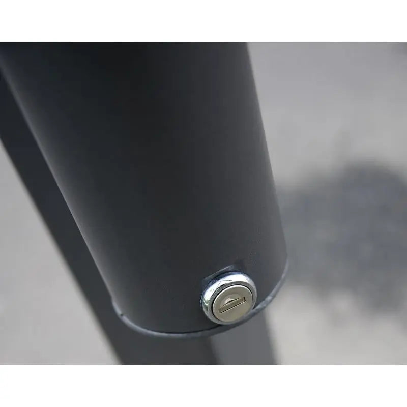 Cendrier potelet acier peint sur galva avec vidage par bouchon bas