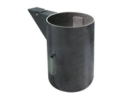 Fourreau pour borne en fonte à sceller avec finition antirouille noire.