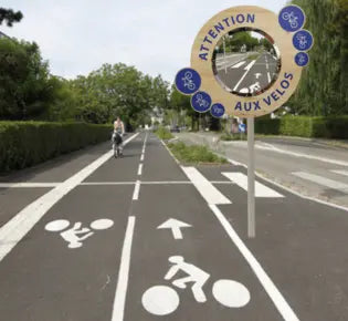 Miroir pour pistes cyclables sur cadre - Gamme JURA - France Collectivités
