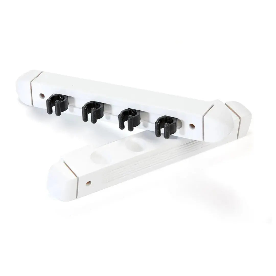 Porte queues mural de billard couleur blanc pour rangement de 4 queues de billard