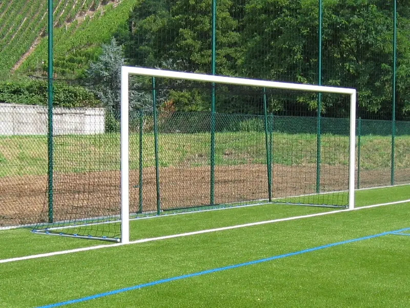 Buts de football à 11 acier avec crochets france collectivités