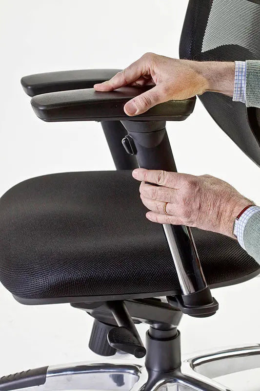 Chaise de bureau Tecknet conforme EN1335 et BIFMAX5.1
