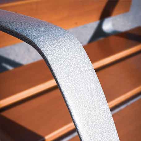 Banc en bois Neobarcino
