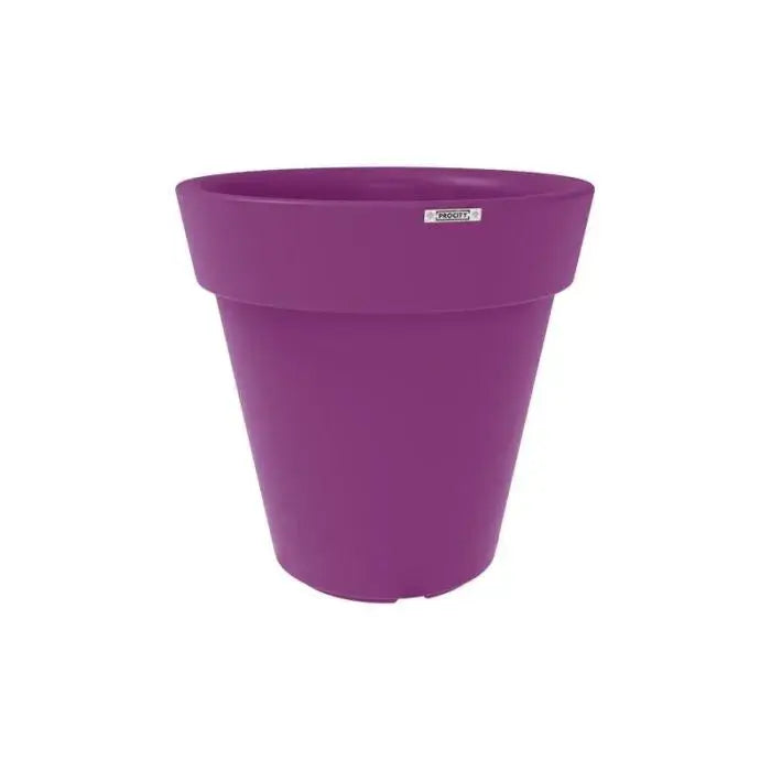 Vase Héritage en polyéthylène HDPE vu en perspective sur sol extérieur