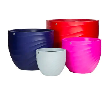 Pot décoratif Dune en polyéthylène rotomoulé PEHD 100 % recyclable fabriqué en France